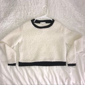 Shepherd cropped sweater